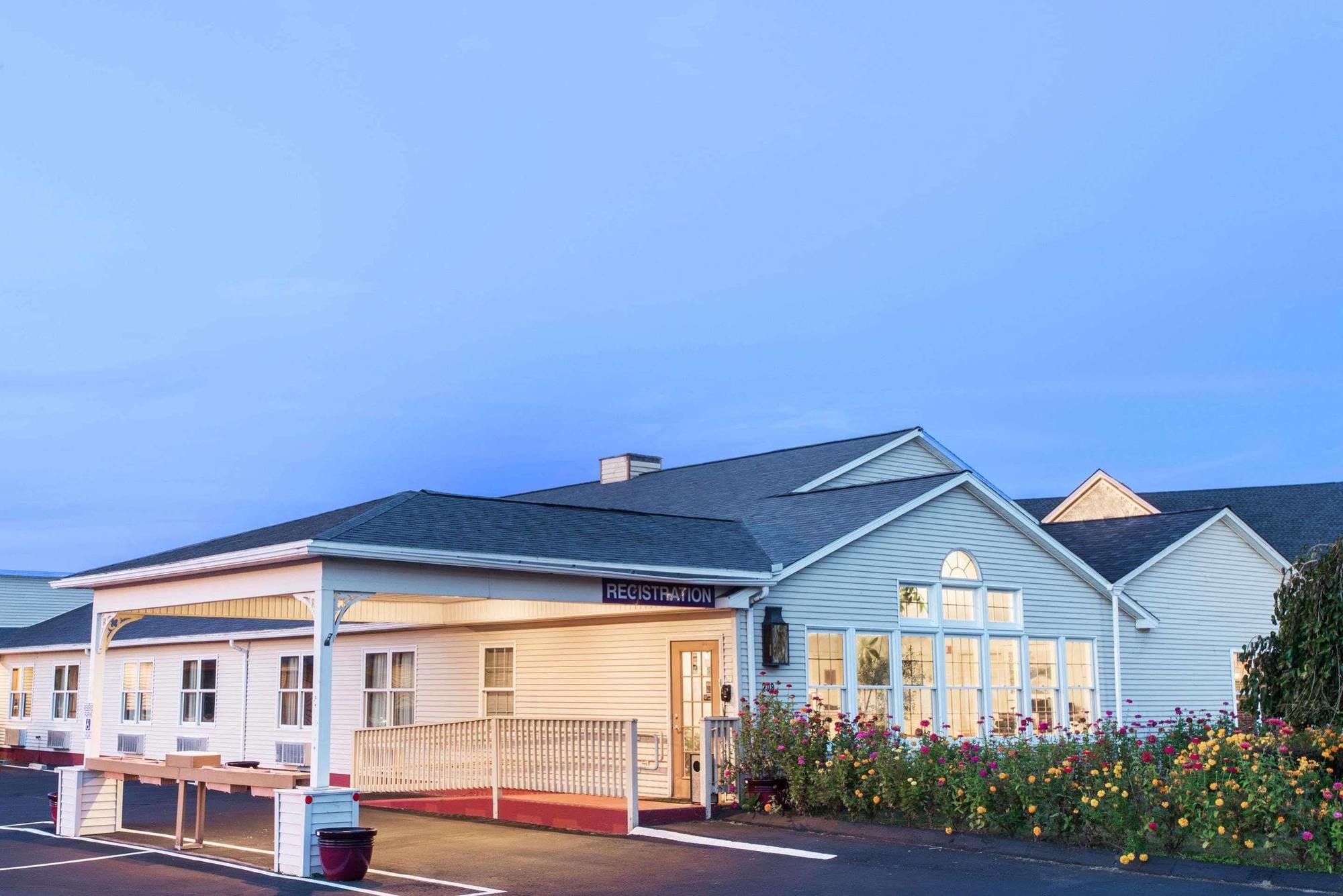 Knights Inn Hadley Luaran gambar